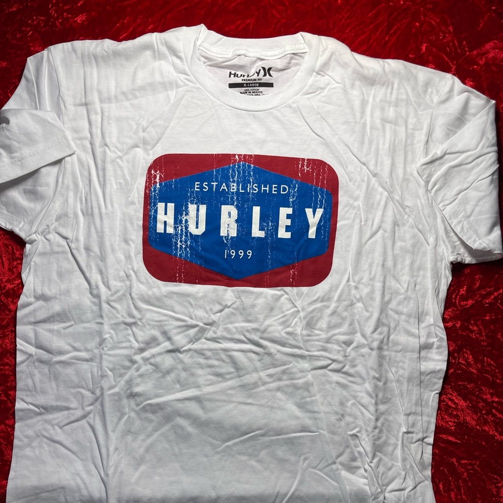 Hurley Graphic Tee NWOT - White XL